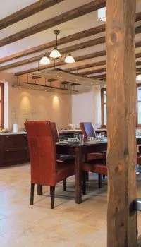 A design a falak a nappaliban egy modern változata