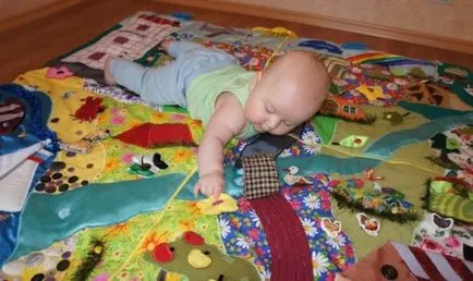 Montessori ellátás és egyéb anyagokat a kezét (46 fotó) játékok és kézikönyvek, doboz, durva és betűk