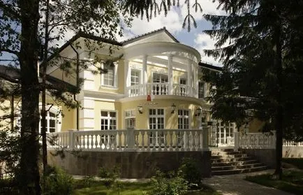 A ház a stílus egy nemesi kúriában