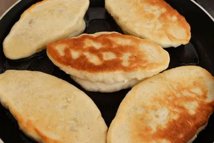 Kelt tészta sült pitét - egy receptet a szovjet menza, a blog (sült) Kelt tészta sült pite - a recept a szovjet menza, blog