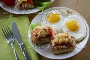Töltött kenyér recept egy fotó, a kemencében (sajt) Töltött kenyér recept egy fotó, a sütőben