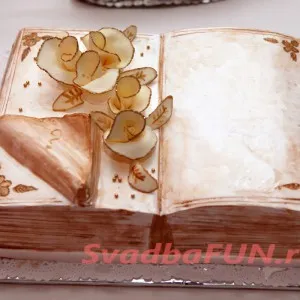 Amennyiben rendelni egy tortát egy esküvő - az ár esküvői torta (cake) Amennyiben rendelni egy tortát egy esküvő - az árak esküvői torták