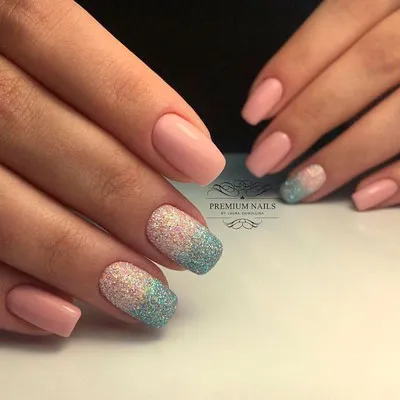 köröm ötletek Glitter, 65 fotó (csillog) köröm ötletek Glitter, 65 fényképek