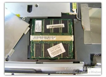 Hogyan adjunk memória egy laptop