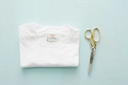 Hogyan átalakítani egy T-shirt - 10 ötletek lépésről lépésre képek (póló) Hogyan átalakítani egy T-shirt - 10 ötletek lépésről lépésre fotók