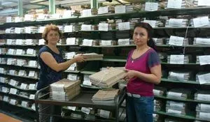 Hogyan vágott dokumentumok manuális cérna, fotó mintákat (hogyan kell varrni menet dokumentumok) Hogyan vágott dokumentumok manuális cérna, fotó minták