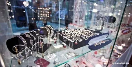 Hogyan kell eladni ékszerek tényezők alapján a siker