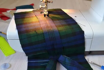 Hogyan kell varrni a cipzár módon varrni egy fém és egy rejtett cipzárral