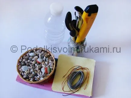 Hogyan tegyük egy fa egy műanyag palack