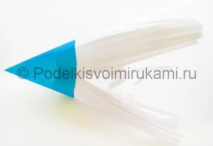 Hogyan készítsünk egy babát papírból