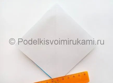 Hogyan készítsünk egy babát papírból