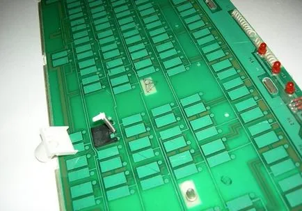 Hogyan lehet eltávolítani a gombok a laptop billentyűzet (hogyan kell eltávolítani a gombot egy laptop billentyűzet) Hogyan lehet eltávolítani a gombok és a billentyűzet egy laptop