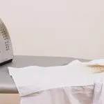 Hogyan, hogy a helyszínen a vas a ruhákat a különböző színek és anyagok (szövetek) Hogyan, hogy a helyszínen a vas a ruhákat a különböző színek és szövetek