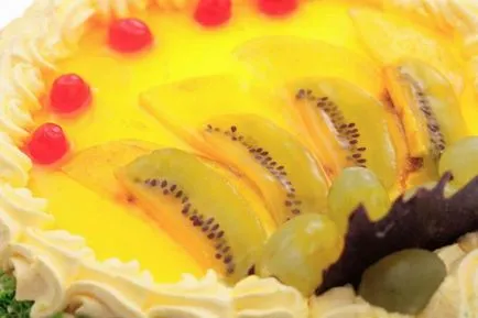 Hogyan öntsük a zselés torta 1