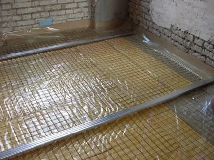 Hogyan öntsük a padlón a fürdőszobában (kitölteni) Hogyan öntsük a padlón a fürdőszobában