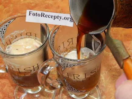 Jeges kávé otthon, hogyan kell főzni - lépésről lépésre receptek képekkel otthon (home) Jeges kávé otthon, hogyan kell főzni - lépésről lépésre receptek fotókkal otthon