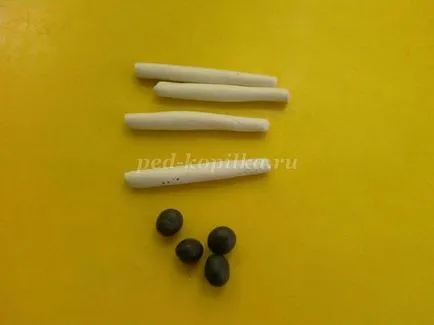 Cow agyagból kezük