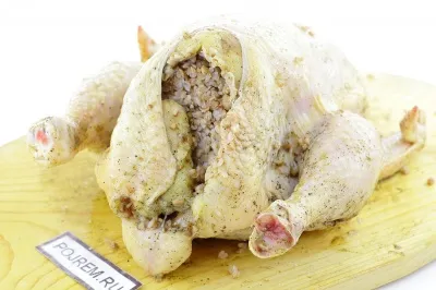 Csirke töltött hajdina, a sütőben - lépésről lépésre recept, hogyan kell főzni fotókkal