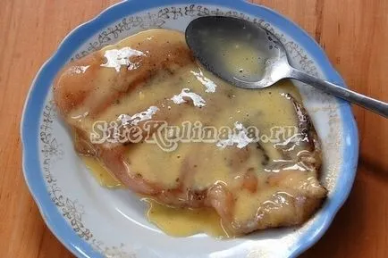 Csirke szelet sajttal és paradicsommal