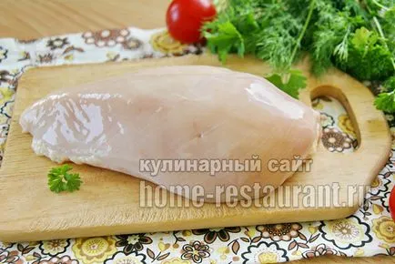 Csirke kebab nyárson a sütőben - hazai étterem (nyárs) Csirke kebab nyárson a sütőben - hazai étteremben