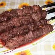 A legjobb receptek, hogyan lehet savanyú a shish kebab nyársat sertés, csirke, hal, pulyka