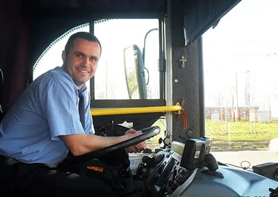 Licenc utasok fejleszteni az üzleti (licenc utasok több mint 8 fő) Licenc utasok fejleszteni az üzleti