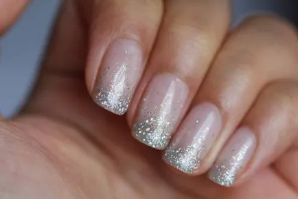 Manikűr Glitter hatékony tervezés minden alkalomra