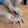Masszázs után kezet törés, a masszázs (masszázs) Masszázs után kezet törés, a masszázs