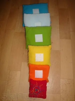 Montessori anyagok a kezüket (saját) Montessori anyagok saját kezűleg