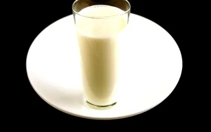 vyzerá