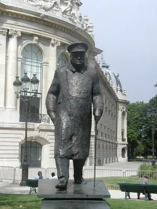 Paris hiszen 