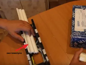 Mennyezeti fröccsöntés - hogyan spórol (lábazati) Mennyezeti fröccsöntés - hogyan spórol