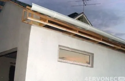 Az építőiparban a garázs 8x10 hab blokkok kezük (hab blokkok) Az építőiparban a garázs 8x10 hab blokkok kezük