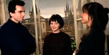 művészfilmjében binoche