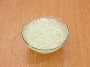 Saláta „mimóza”
