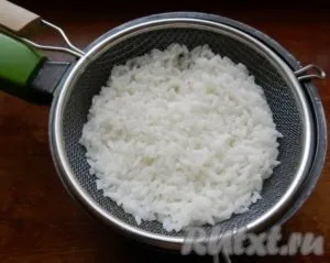Saláta csirke, krumpli és a tojás - készül lépésről lépésre fotókkal