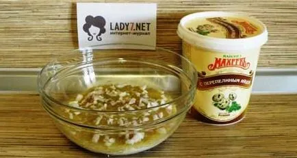 Saláta aszalt szilva, csirke és gomba - recept fotókkal
