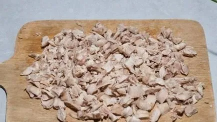 Saláta csirkével és gombával receptek lépésről lépésre képek (saláta recept csirke, gomba) Saláta csirkével és gombával receptek lépésről lépésre fotók