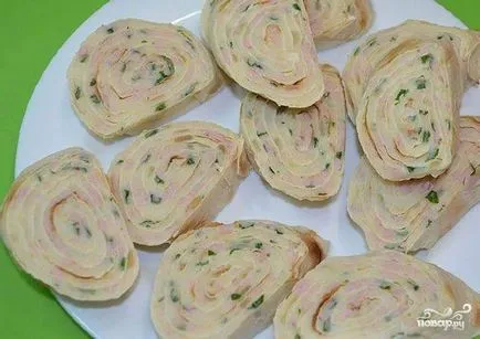 Rolls pita kenyér burgonyával - lépésről lépésre recept fotók a (élelmiszer) Rolls pita kenyér burgonyával - lépésről lépésre recept fotók