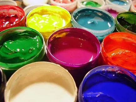 Festés fa az elejétől az eredményt, cikkek, műhelyek, jegyzetek, ábrák, kérdések és válaszok