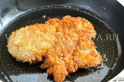 Szelet sertéshús egy serpenyő, recept, fényképes tündér (durvább) Szelet sertéshús egy serpenyőben, recept fotó, magic