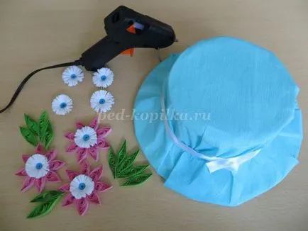 Egy kalap papírból kezeddel (hat) Egy kalap papírból saját kezűleg
