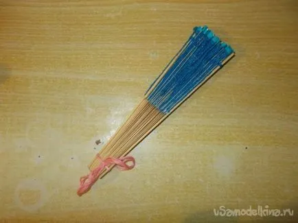 Összecsukható fan kezével