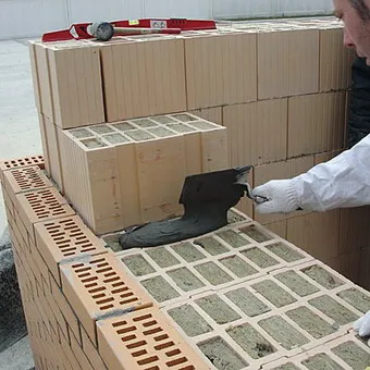 Habarcsok használata az építőiparban, összetétele és tulajdonságai a márka a cement és mész
