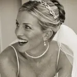 Menyasszonyi frizura a tiara (koronát) Menyasszonyi frizura a tiara