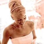 Menyasszonyi frizura a tiara (esküvői frizurák tiara) Menyasszonyi frizura a tiara