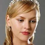 Menyasszonyi frizura a tiara (frizura) Menyasszonyi frizura a tiara