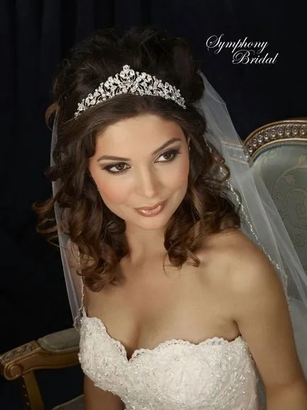 Menyasszonyi frizura a tiara 2017 képek (31 db) video