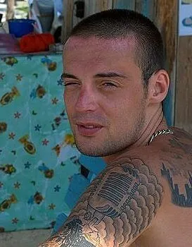 tetoválás GUF