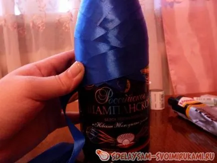 Esküvői pezsgős „vőlegény”, a mester osztály saját kezűleg (pezsgő) Esküvői pezsgős „vőlegény”, a mester osztály saját kezűleg